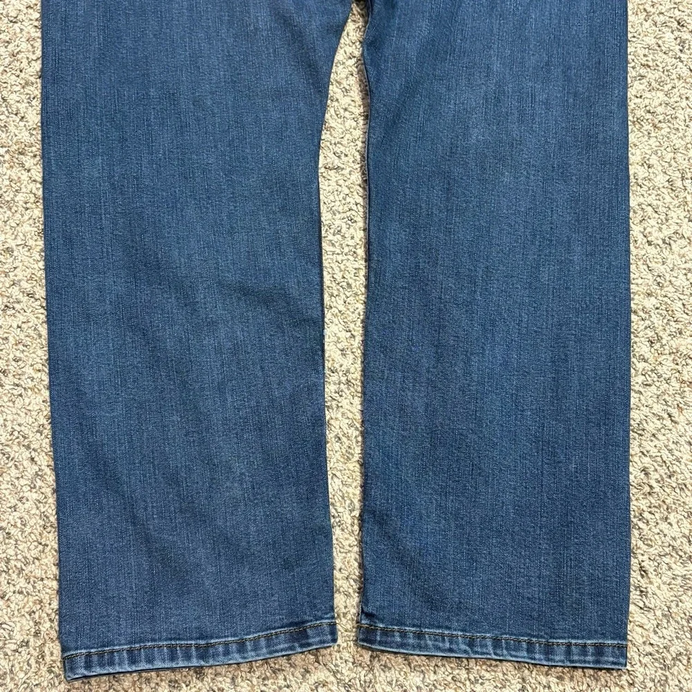 Wrangler Athletic Fit Straight Leg Jeans 40x29 Medium Wash Men's‎ Jeans